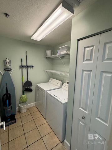 401 E Beach Avenue 807, Gulf Shores, AL 36542