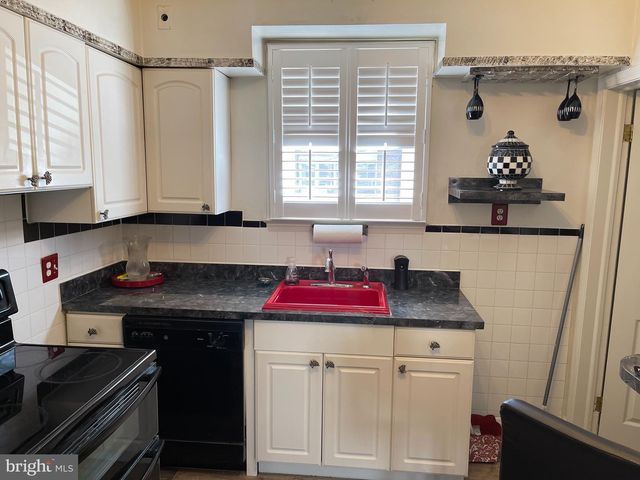 5807 GIST AVE, Baltimore, MD 21215