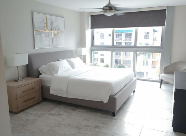 2655 Collins Avenue 602, Miami Beach, FL 33140