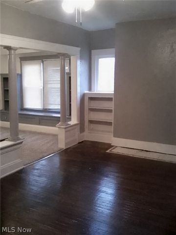 1238 E 145th Street, East Cleveland, OH 44112