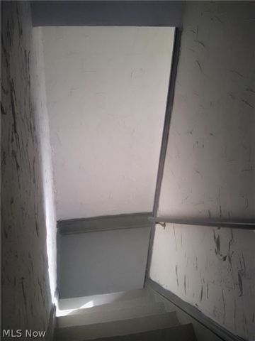 1238 E 145th Street, East Cleveland, OH 44112