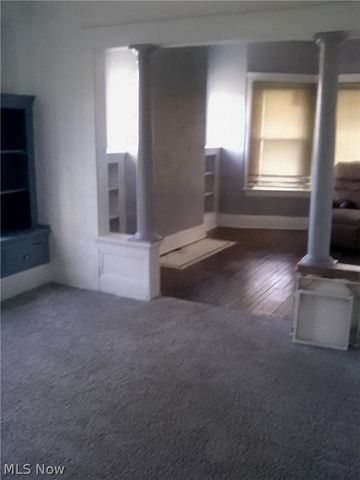 1238 E 145th Street, East Cleveland, OH 44112