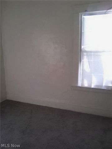 1238 E 145th Street, East Cleveland, OH 44112