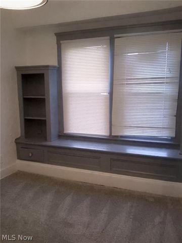 1238 E 145th Street, East Cleveland, OH 44112