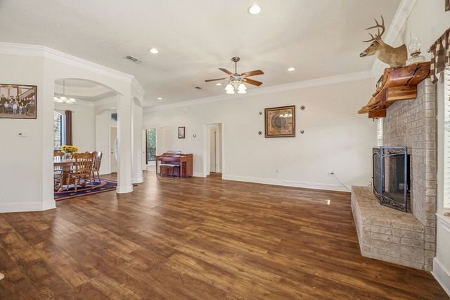 4259 S Lakeview Drive, Gordon, TX 76453