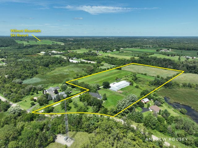 27490 W Wilmot Road, Antioch, IL 60002