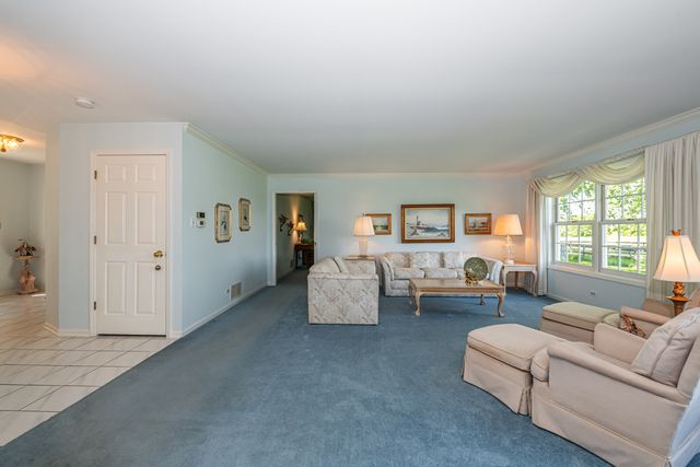 27490 W Wilmot Road, Antioch, IL 60002