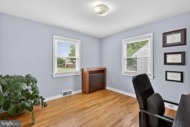 1802 SNYDER ST, Bethlehem, PA 18017