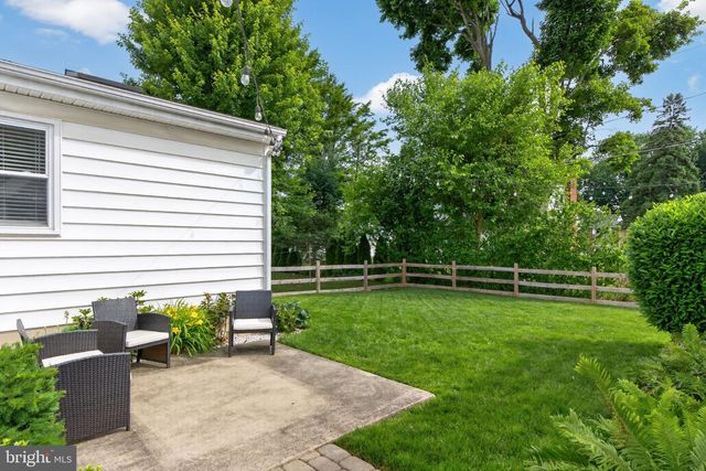 1802 SNYDER ST, Bethlehem, PA 18017
