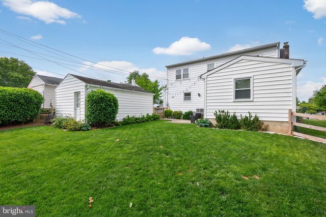 1802 SNYDER ST, Bethlehem, PA 18017