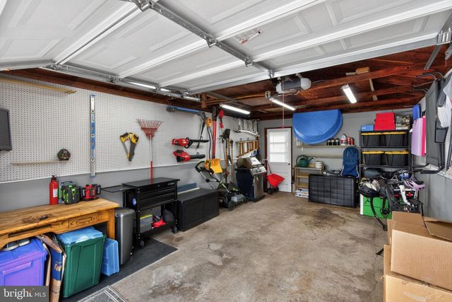 1802 SNYDER ST, Bethlehem, PA 18017