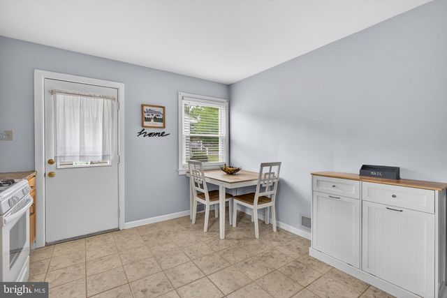 1802 SNYDER ST, Bethlehem, PA 18017
