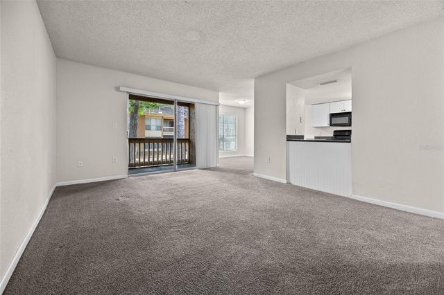 1810 NW 23RD BOULEVARD 203, Gainesville, FL 32605