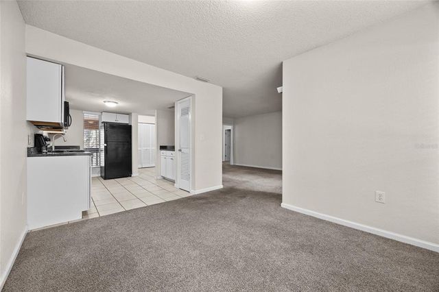1810 NW 23RD BOULEVARD 203, Gainesville, FL 32605