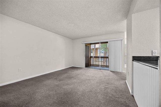 1810 NW 23RD BOULEVARD 203, Gainesville, FL 32605