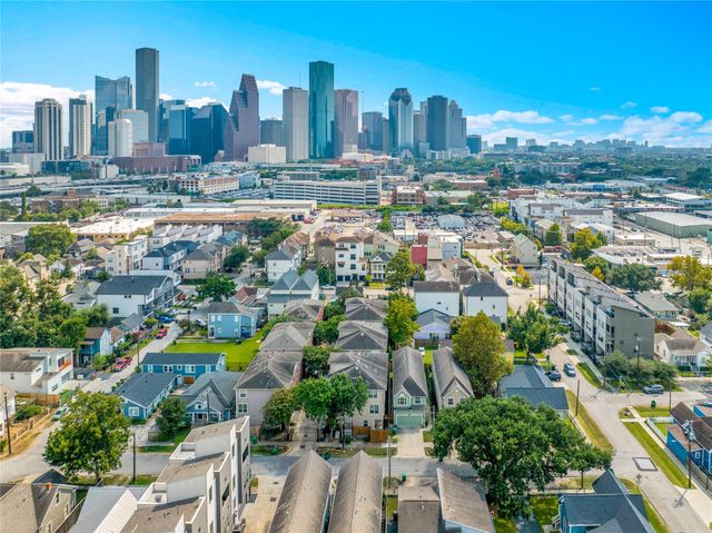 1411 Hickory Street, Houston, TX 77007