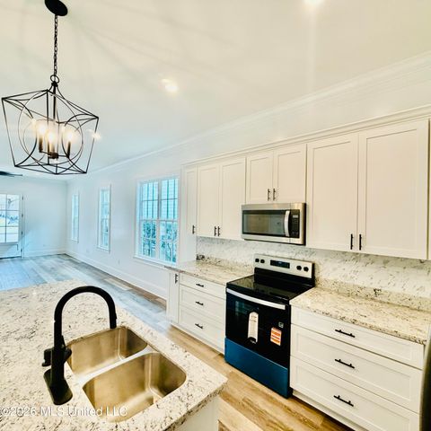 13146 Carrolton Street, Biloxi, MS 39532