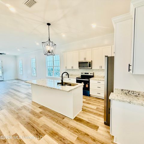 13146 Carrolton Street, Biloxi, MS 39532