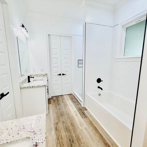 13146 Carrolton Street, Biloxi, MS 39532