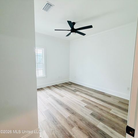 13146 Carrolton Street, Biloxi, MS 39532