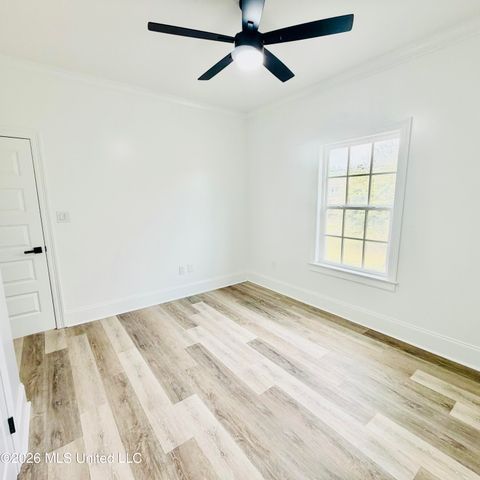 13146 Carrolton Street, Biloxi, MS 39532