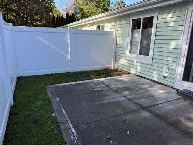 209 Greenway Boulevard, Riga, NY 14428