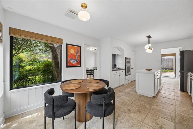 10215 Piping Rock Lane, Houston, TX 77042