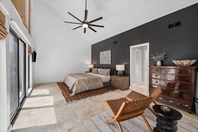 10215 Piping Rock Lane, Houston, TX 77042