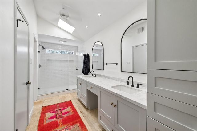 10215 Piping Rock Lane, Houston, TX 77042