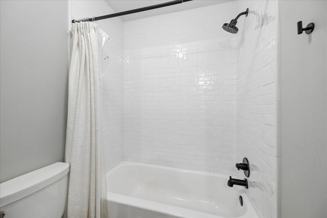 10215 Piping Rock Lane, Houston, TX 77042