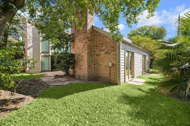 10215 Piping Rock Lane, Houston, TX 77042