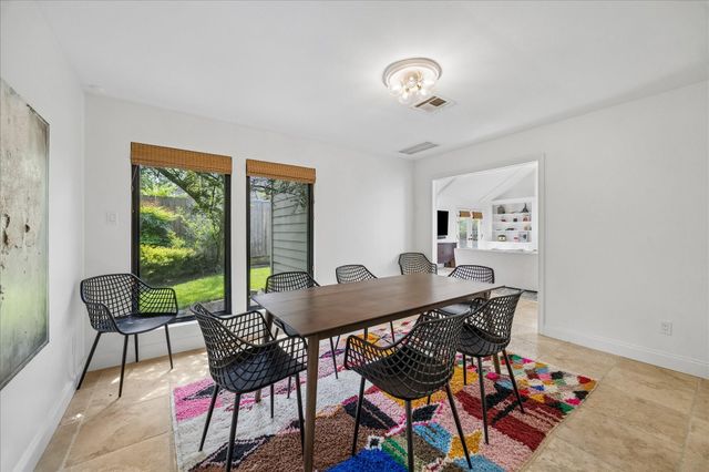 10215 Piping Rock Lane, Houston, TX 77042