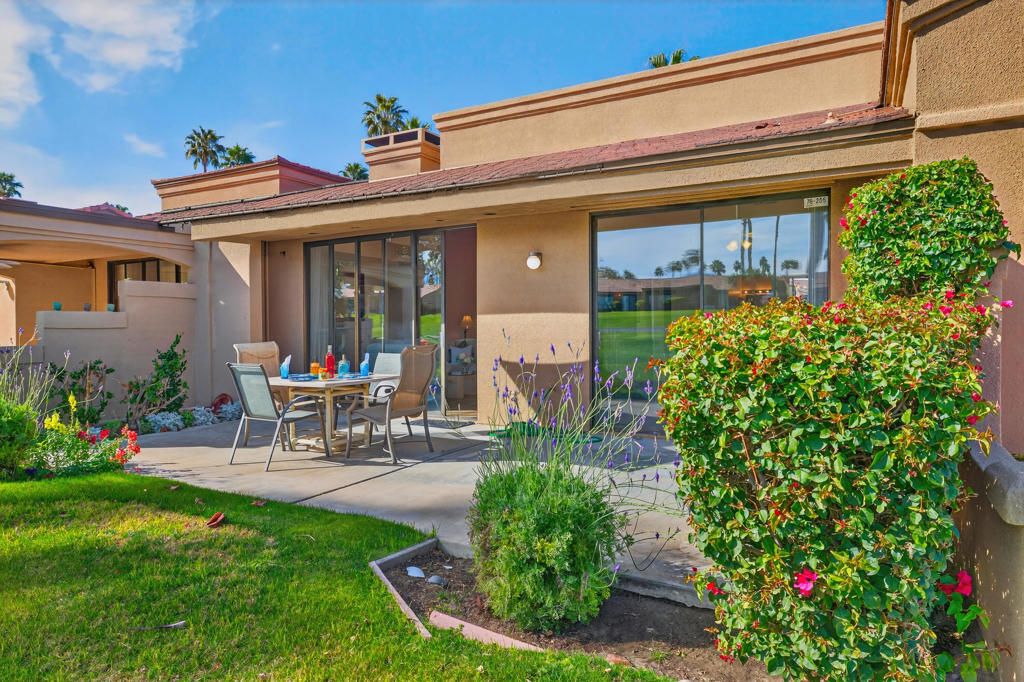 76205 Impatiens Circle, Palm Desert, CA 92211