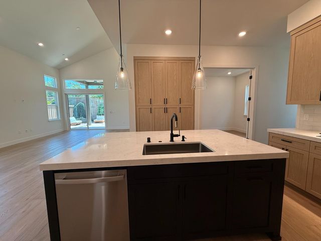 7070 Soleil Way, Granite Bay, CA 95746