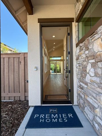 7070 Soleil Way, Granite Bay, CA 95746