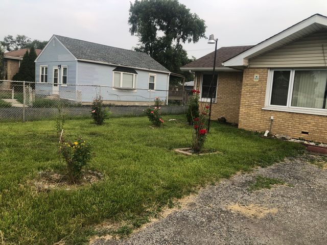 7153 W 72nd Street, Nottingham Park, IL 60638