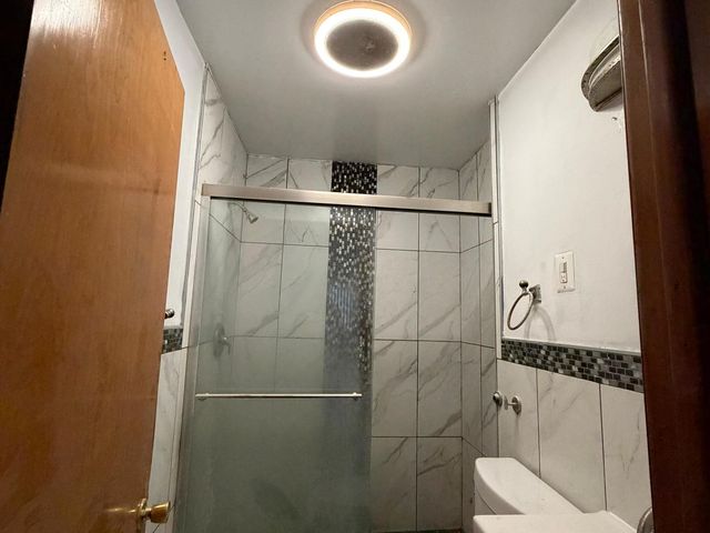 7153 W 72nd Street, Nottingham Park, IL 60638