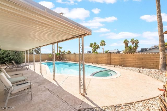 4269 Cartegena Way, Las Vegas, NV 89121