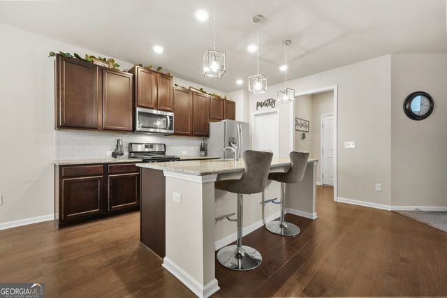 208 Evergreen Way, Loganville, GA 30052