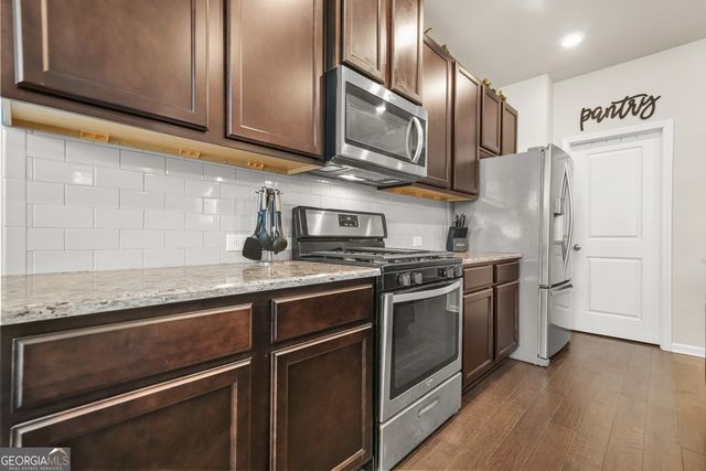 208 Evergreen Way, Loganville, GA 30052