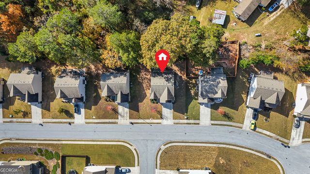 208 Evergreen Way, Loganville, GA 30052