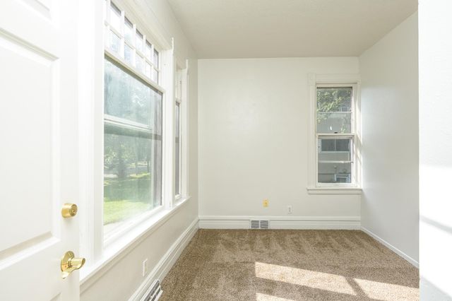 711 6th Avenue S, Saint Cloud, MN 56301