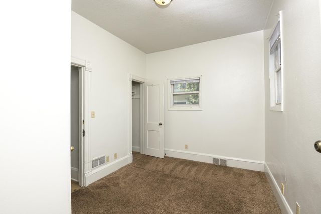 711 6th Avenue S, Saint Cloud, MN 56301