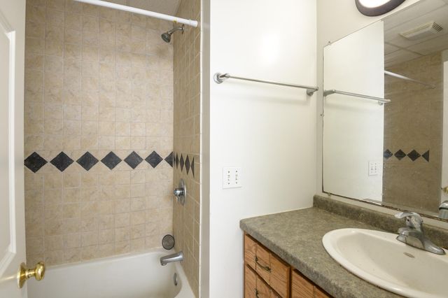 711 6th Avenue S, Saint Cloud, MN 56301