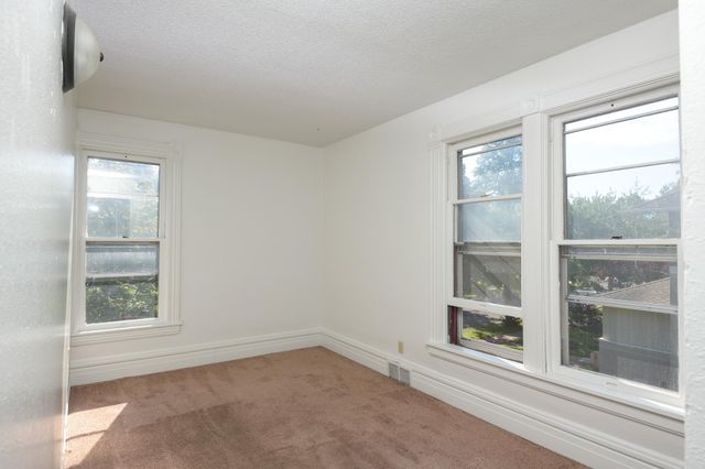 711 6th Avenue S, Saint Cloud, MN 56301