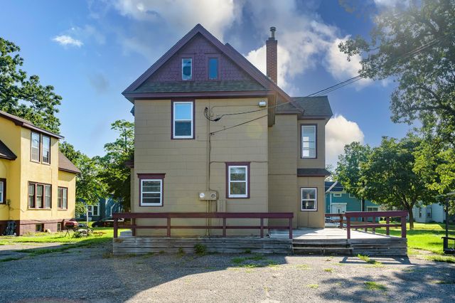 711 6th Avenue S, Saint Cloud, MN 56301