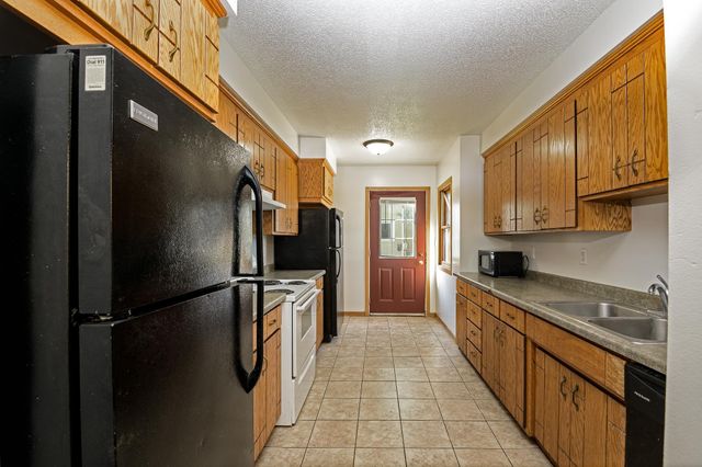 711 6th Avenue S, Saint Cloud, MN 56301