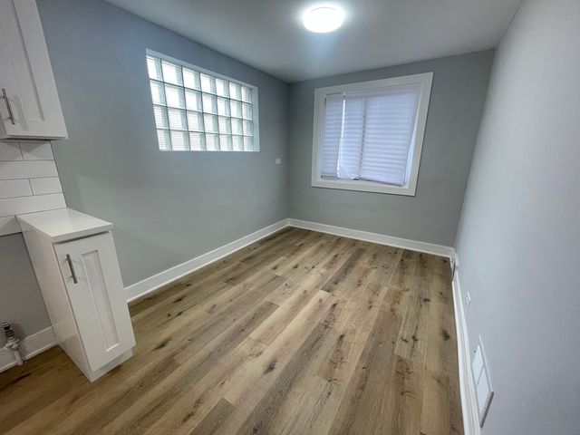 8023 S Yates Boulevard, Chicago, IL 60617