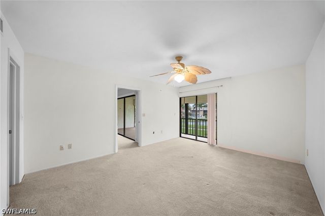 195 Cypress WAY E 8, Naples, FL 34110