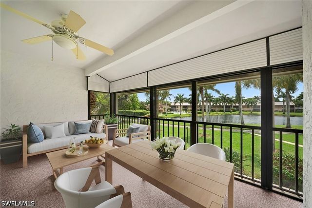 195 Cypress WAY E 8, Naples, FL 34110